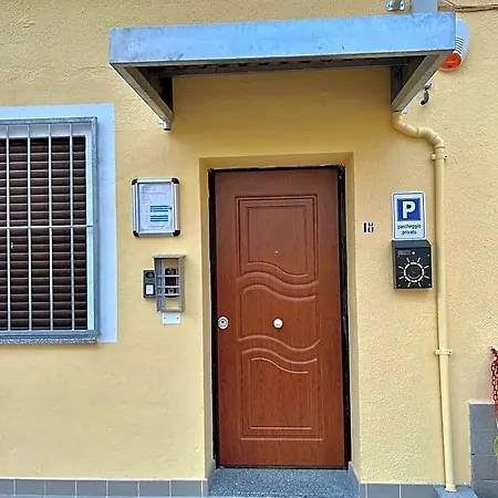 Un Posto Al Sole Bed & Breakfast 3*
