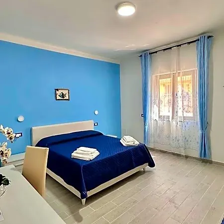 Un Posto Al Sole Bed & Breakfast 3*