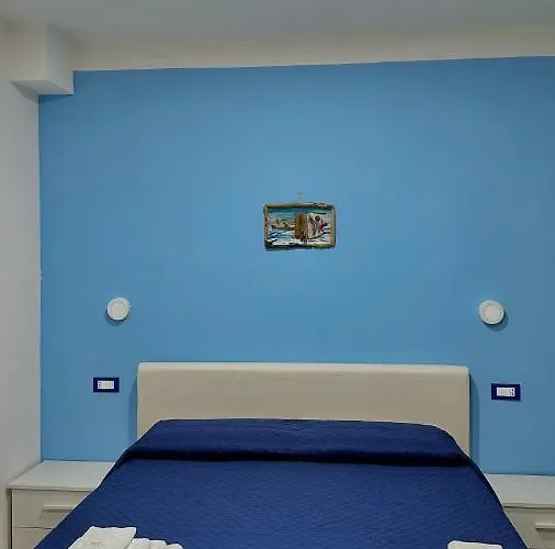 Un Posto Al Sole Panzió 3*